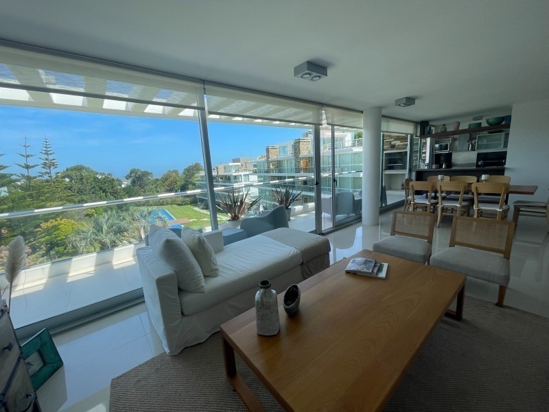 Penthouse en alquiler en Rincón del Indio a pocos metros del mar